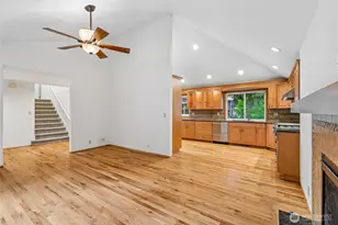 4315 210th Pl NE, Sammamish, WA 98074 - Photo 6
