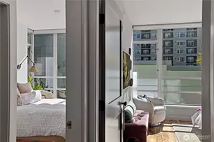 2929 1st Ave, Seattle, WA 98121 - Photo 18
