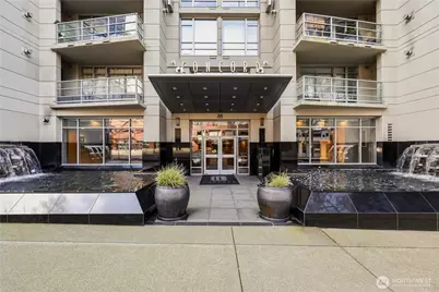 2929 1st Avenue #519, Seattle, WA 98121 - Photo 2