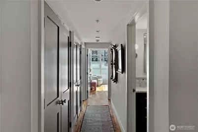 2929 1st Avenue #519, Seattle, WA 98121 - Photo 16