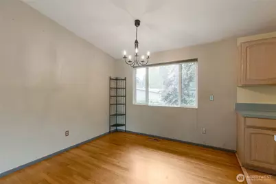 16619 SE 12th Street, Bellevue, WA 98008 - Photo 6