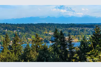 9221 SE 46th Street, Mercer Island, WA 98040 - Photo 12