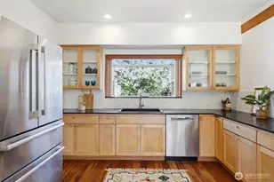 4008 31st Ave S, Seattle, WA 98108 - Photo 4