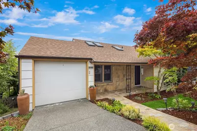 4038 24th Place S, Seattle, WA 98108 - Photo 2
