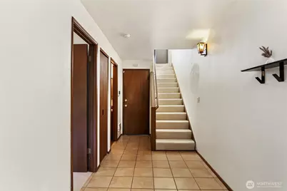3921 S Angeline Street, Seattle, WA 98118 - Photo 4