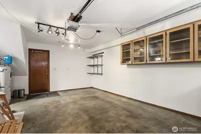 3921 S Angeline Street, Seattle, WA 98118 - Photo 28