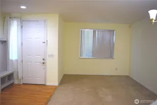 17755 110th Pl SE, Renton, WA 98055 - Photo 2