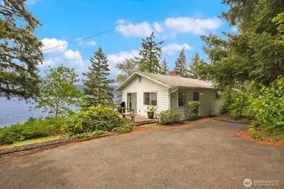 3027 E Lake Sammamish Parkway SE, Sammamish, WA 98075 - Photo 10