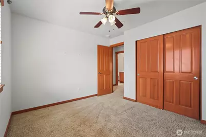 1874 Miller, DuPont, WA 98327 - Photo 24