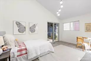 2035 W Lake Sammamish Pkwy SE, Bellevue, WA 98008 - Photo 26
