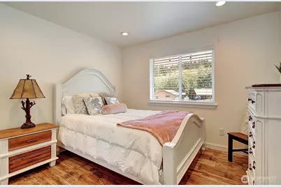 275 Studebaker Spur 2 Road, Castle Rock, WA 98611 - Photo 32