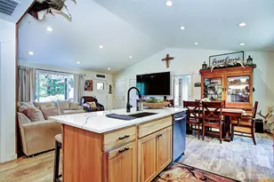 275 Studebaker Spur 2 Rd, Castle Rock, WA 98611 - Photo 24