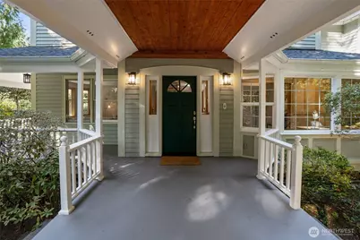 9422 22nd Avenue NW, Gig Harbor, WA 98332 - Photo 2