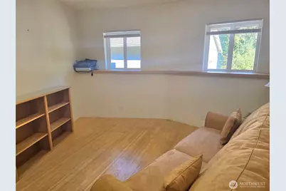 17230 Jonas Hill Lane SE, Rainier, WA 98576 - Photo 16