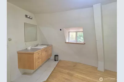 17230 Jonas Hill Lane SE, Rainier, WA 98576 - Photo 26
