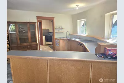 17230 Jonas Hill Lane SE, Rainier, WA 98576 - Photo 6