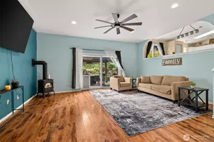 627 Bates St SW, Tumwater, WA 98512 - Photo 6