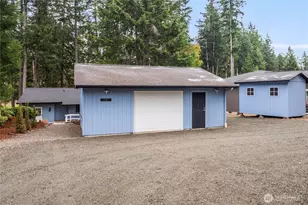 250 E St Andrews Dr, Shelton, WA 98584 - Photo 4