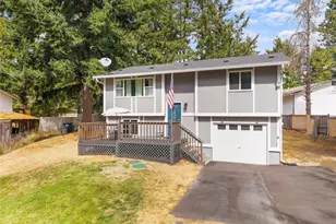 203 W Seattle St, Rainier, WA 98576 - Photo 1
