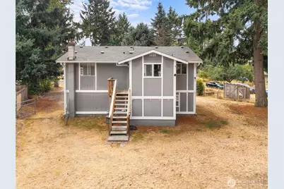 203 W Seattle Street, Rainier, WA 98576 - Photo 22