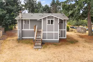 203 W Seattle St, Rainier, WA 98576 - Photo 22