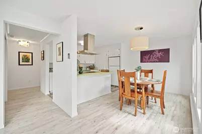 914 6th Avenue N #201, Seattle, WA 98109 - Photo 24