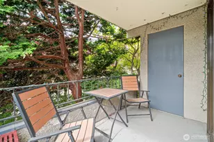 914 6th Ave N, Seattle, WA 98109 - Photo 16