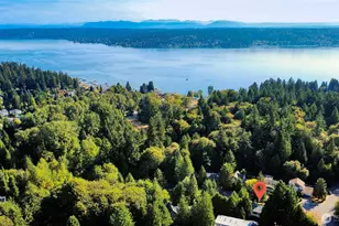 3849 166th Ave SE, Bellevue, WA 98008 - Photo 2