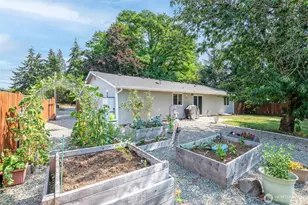 10111 Grove Rd SE, Yelm, WA 98597 - Photo 20
