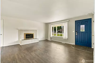 4813 190th Street SW, Lynnwood, WA 98036 - Photo 4
