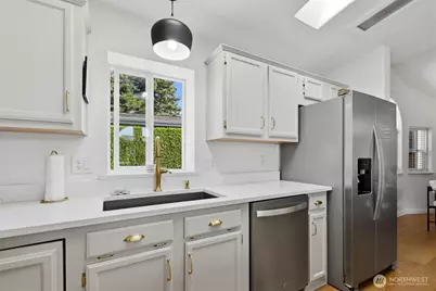 23825 15th Avenue SE #329, Bothell, WA 98021 - Photo 6