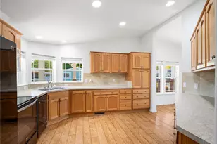 1101 S Scheuber Rd, Centralia, WA 98531 - Photo 12