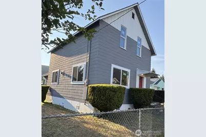 1118 Larch Street, Raymond, WA 98577 - Photo 2