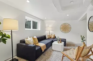 1111 N 76th St, Seattle, WA 98103 - Photo 16