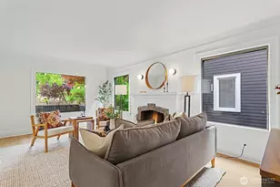 1111 N 76th St, Seattle, WA 98103 - Photo 4
