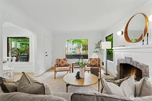 1111 N 76th St, Seattle, WA 98103 - Photo 2