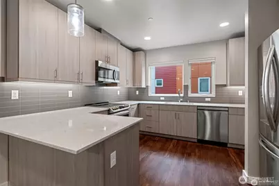 12520 15th Avenue NE #C, Seattle, WA 98125 - Photo 4
