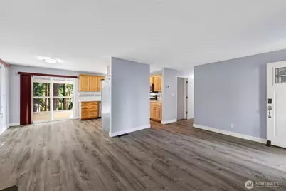 4613 S 318th Street, Auburn, WA 98001 - Photo 4
