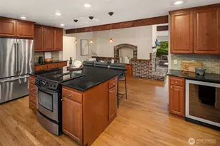 1333 98th Ave NE, Clyde Hill, WA 98004 - Photo 16