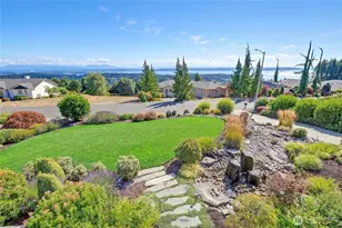 188 Glacier Peak Dr, Camano Island, WA 98282 - Photo 2