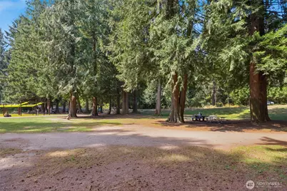 902 Peters Place, Everett, WA 98208 - Photo 32