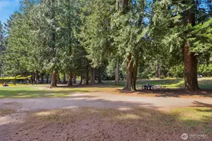 902 Peters Pl, Everett, WA 98208 - Photo 32