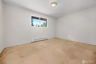 902 Peters Pl, Everett, WA 98208 - Photo 12