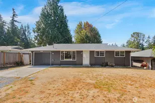 902 Peters Pl, Everett, WA 98208 - Photo 1