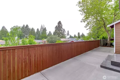 17837 110th Place SE, Renton, WA 98055 - Photo 36