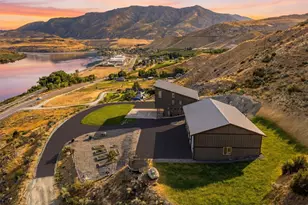 44 A Osprey Nest Rd, Pateros, WA 98846 - Photo 1