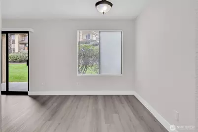 12520 NE 145th Terrace #E33, Kirkland, WA 98034 - Photo 8
