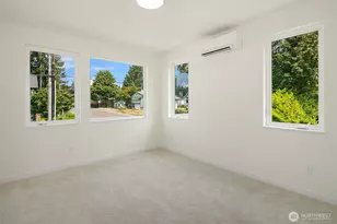 7921 NE 124th St, Kirkland, WA 98034 - Photo 22