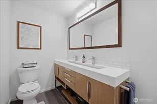 2568 13th Ave W, Seattle, WA 98119 - Photo 16