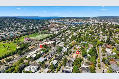 2568 13th Avenue W, Seattle, WA 98119 - Photo 26